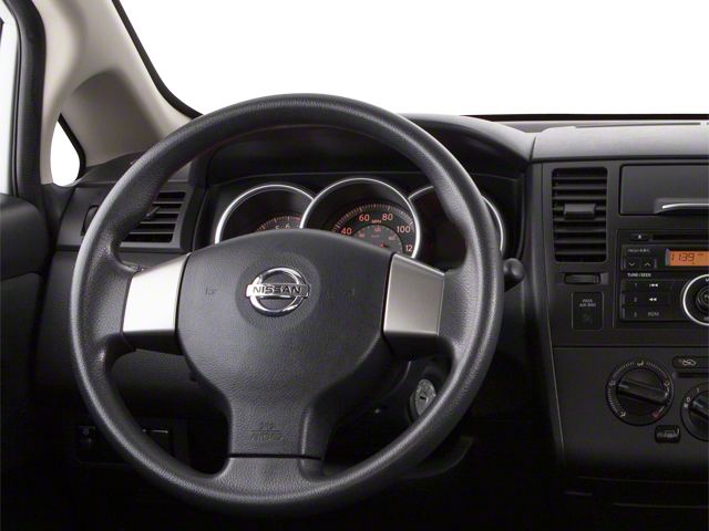 2010 Nissan Versa 1.8 S