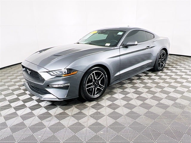 2022 Ford Mustang EcoBoost
