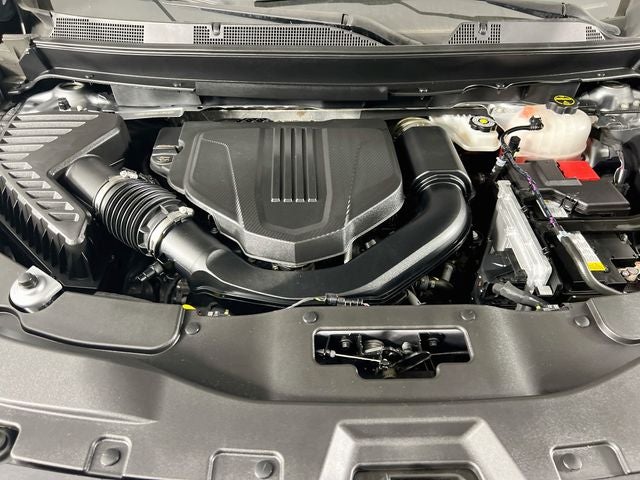 2025 Chevrolet Traverse LT 2LT