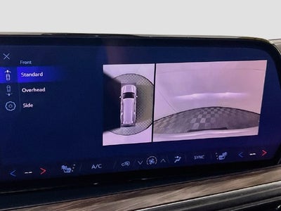 2025 Chevrolet Suburban LT