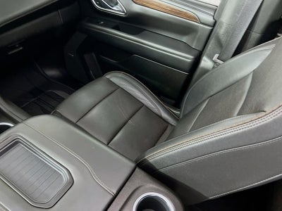 2023 Chevrolet Suburban High Country