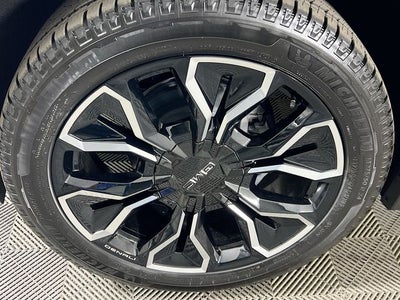 2024 GMC Sierra EV Denali Edition 1