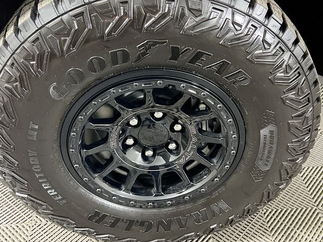2024 GMC Canyon AT4X