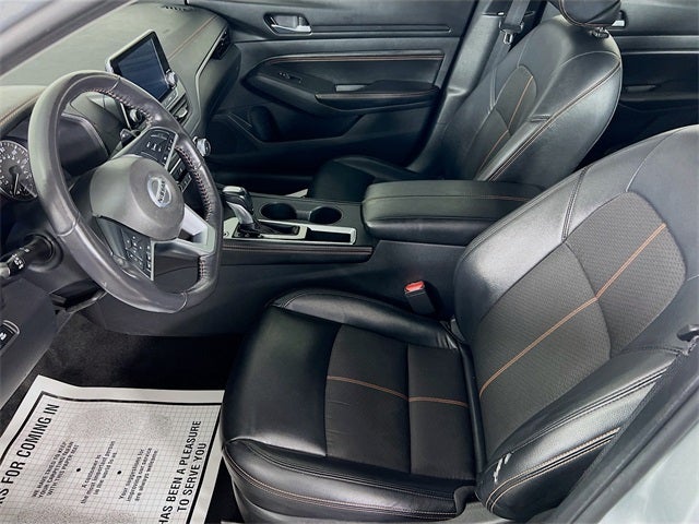 2022 Nissan Altima 2.5 SR