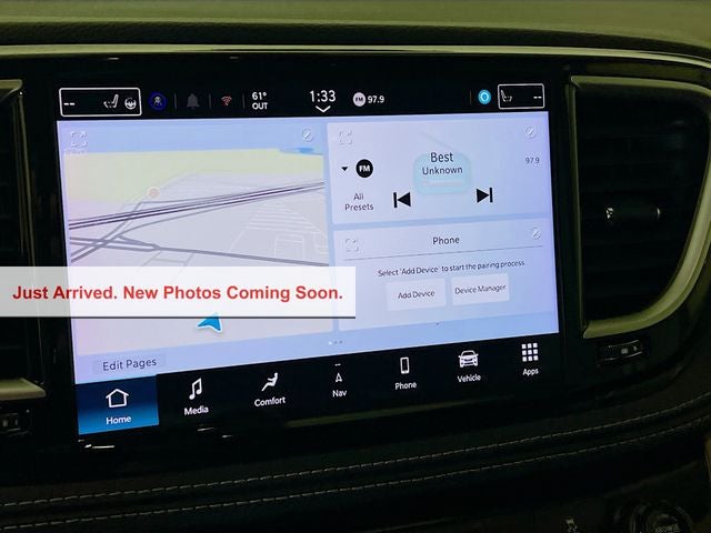 2024 Chrysler Pacifica Hybrid Select