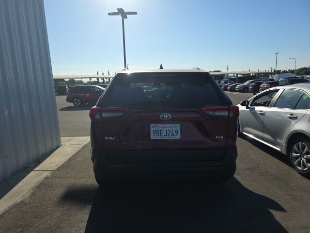 2025 Toyota RAV4 XLE