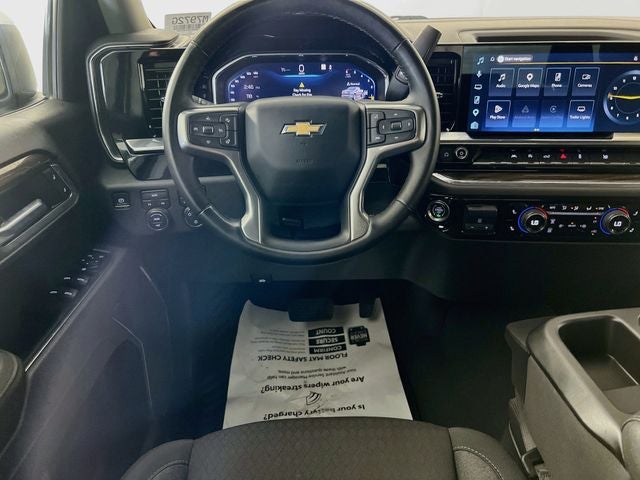 2025 Chevrolet Silverado 1500 LT LT1