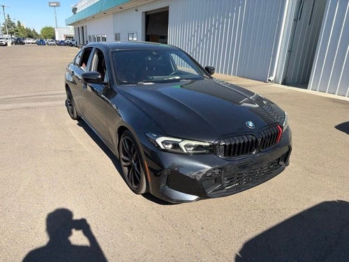 2023 BMW 3 Series 330i