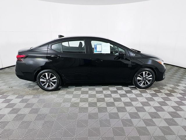 2023 Nissan Versa 1.6 SV