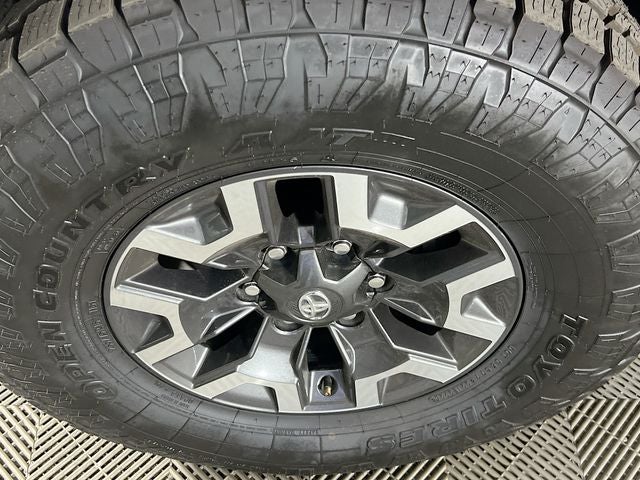 2021 Toyota Tacoma TRD Off-Road V6