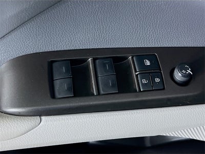 2021 Toyota Camry Hybrid LE