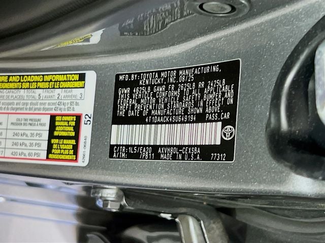 2025 Toyota Camry SE