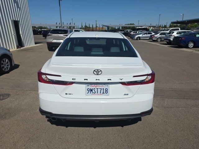 2025 Toyota Camry SE
