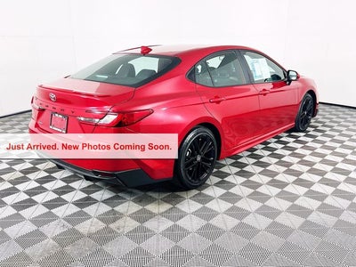 2025 Toyota Camry SE