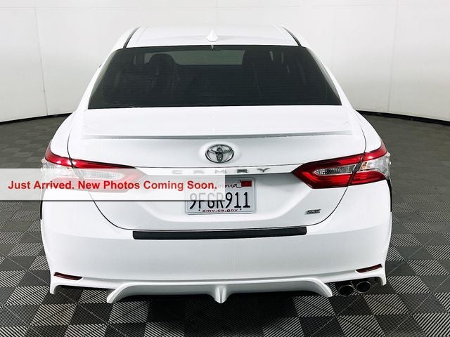 2020 Toyota Camry SE