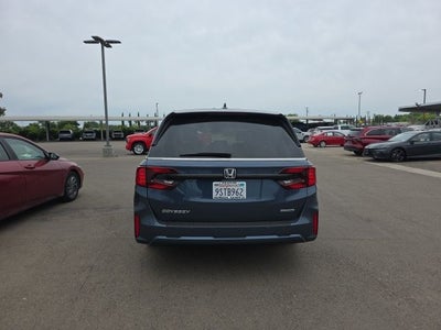 2025 Honda Odyssey Touring