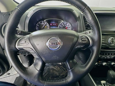 2019 Nissan Pathfinder SV