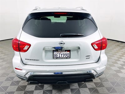 2019 Nissan Pathfinder SV