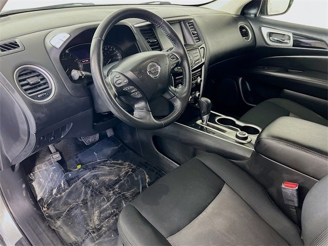 2019 Nissan Pathfinder SV