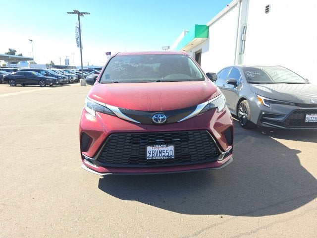 2022 Toyota Sienna XSE 7 Passenger