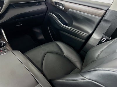 2022 Toyota Highlander Limited