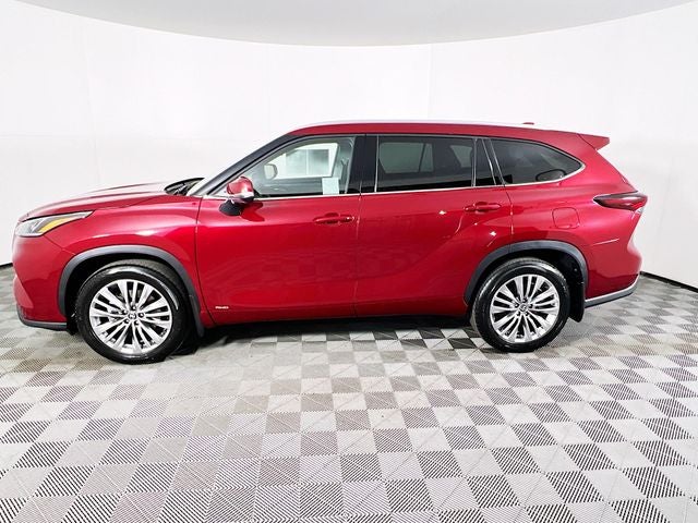 2026 Toyota Highlander Hybrid Platinum