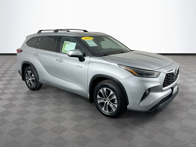 2021 Toyota Highlander Hybrid XLE