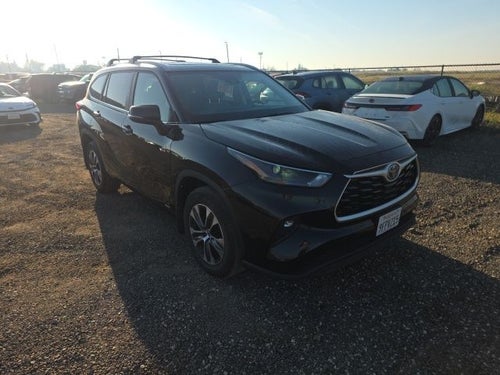 2023 Toyota Highlander Hybrid XLE