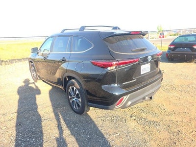 2023 Toyota Highlander Hybrid XLE