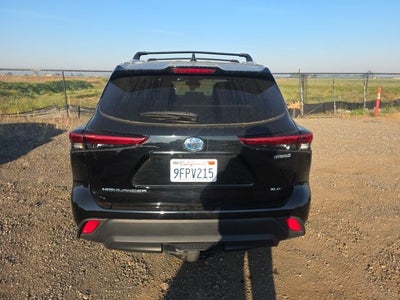 2023 Toyota Highlander Hybrid XLE