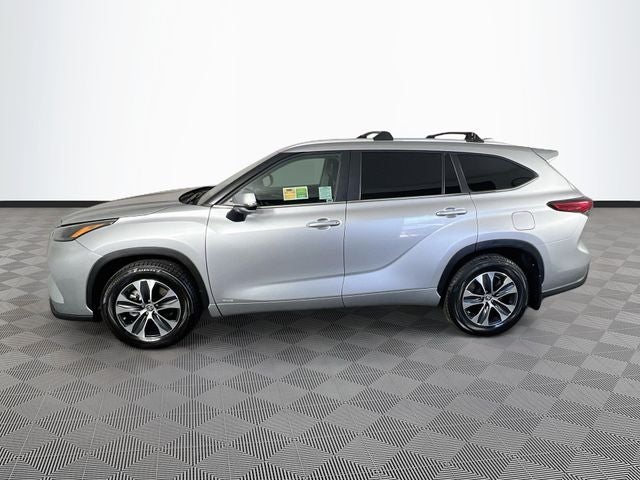 2023 Toyota Highlander Hybrid XLE