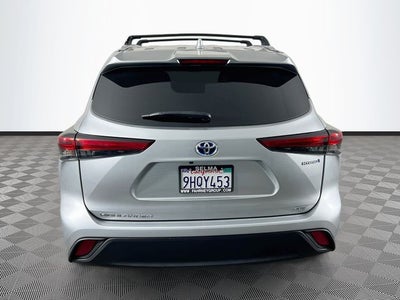 2023 Toyota Highlander Hybrid XLE
