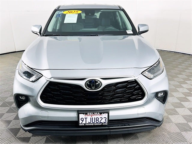 2025 Toyota Highlander LE
