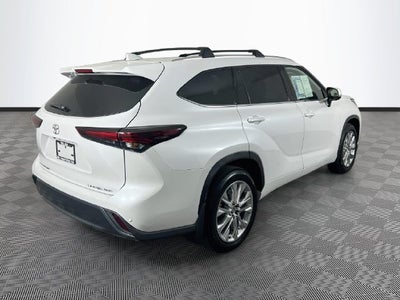 2026 Toyota Highlander Limited
