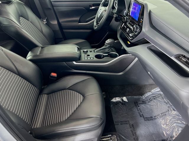 2024 Toyota Highlander XSE