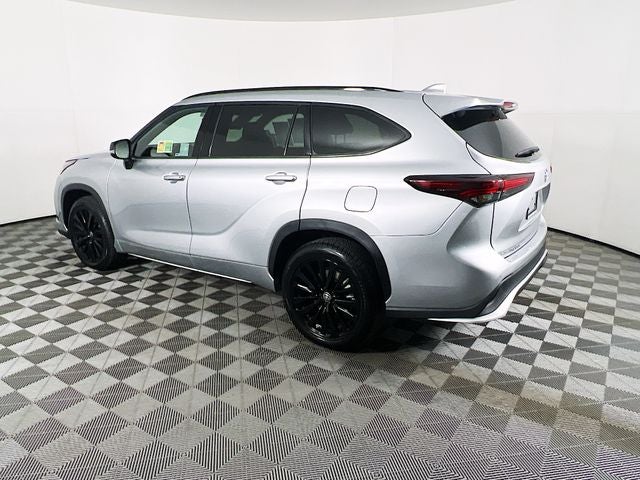 2024 Toyota Highlander XSE