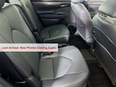 2026 Toyota Highlander Hybrid Limited
