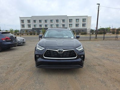 2026 Toyota Highlander Hybrid Limited