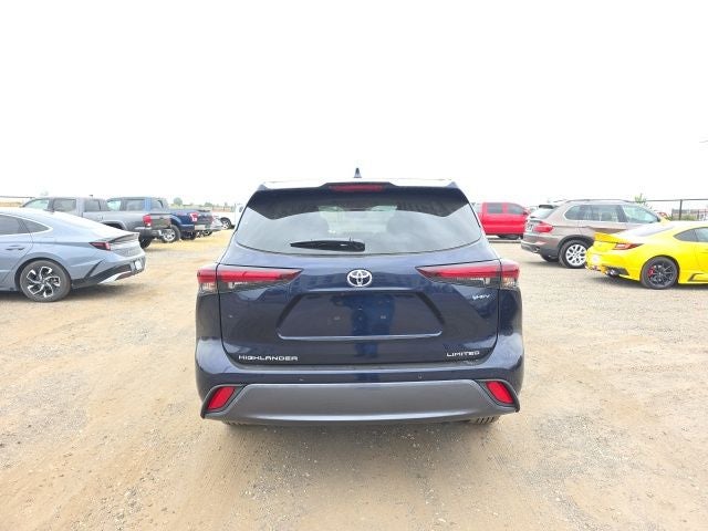 2026 Toyota Highlander Hybrid Limited