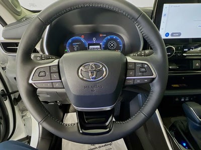 2026 Toyota Highlander Hybrid Limited