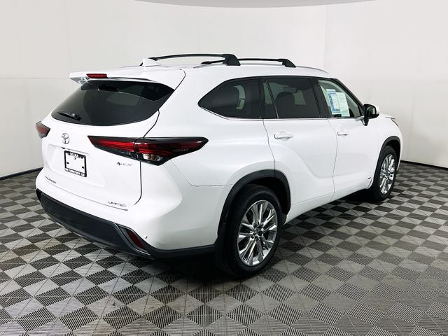 2026 Toyota Highlander Hybrid Limited