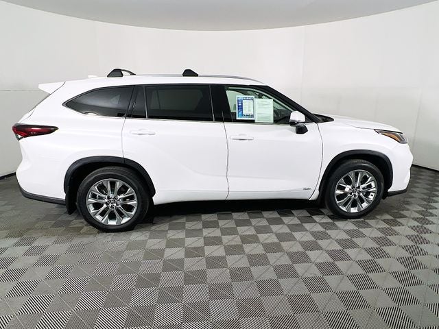 2026 Toyota Highlander Hybrid Limited