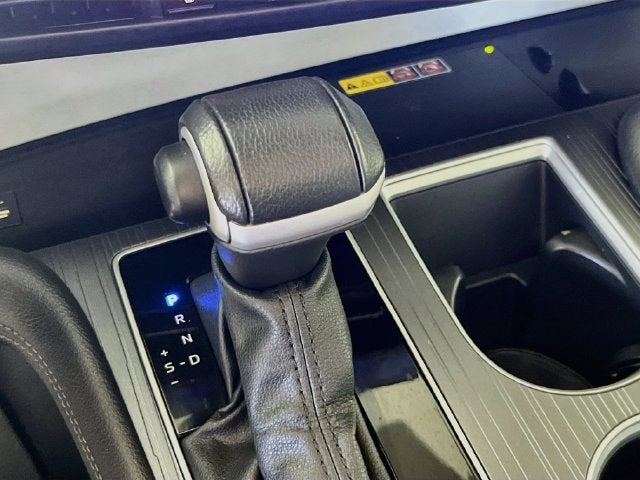 2025 Toyota Sienna XLE 8 Passenger