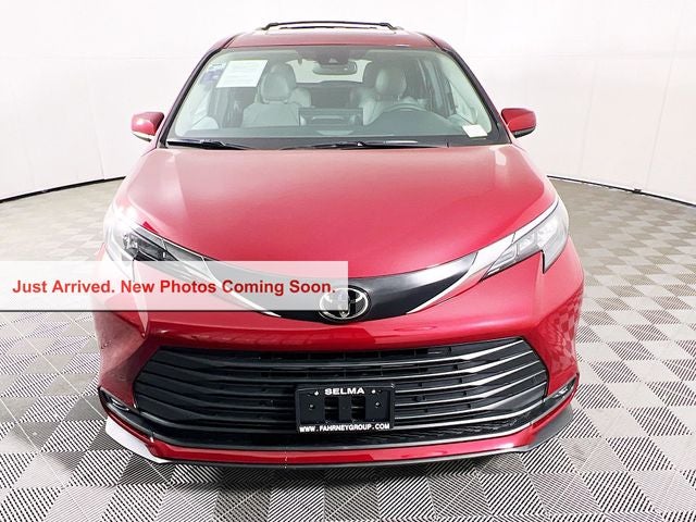 2026 Toyota Sienna XLE 7 Passenger