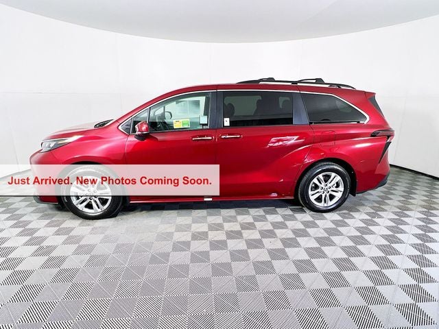 2026 Toyota Sienna XLE 7 Passenger
