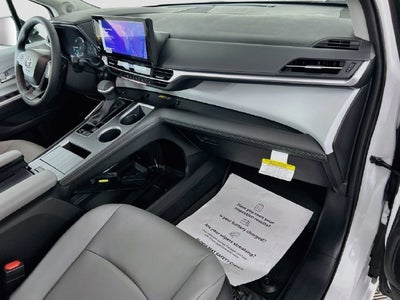 2026 Toyota Sienna XLE 7 Passenger