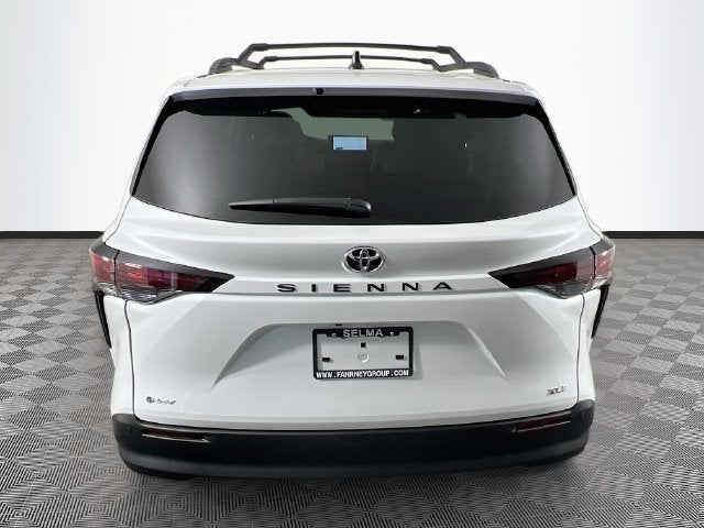 2026 Toyota Sienna XLE 7 Passenger