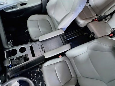 2026 Toyota Sienna XLE 8 Passenger