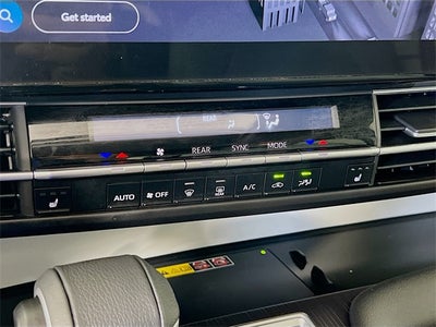 2025 Toyota Sienna XLE 7 Passenger