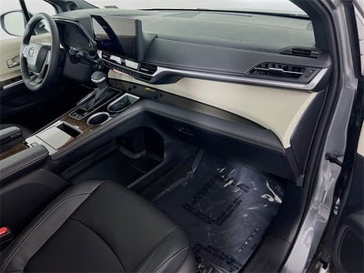 2026 Toyota Sienna Limited 7 Passenger